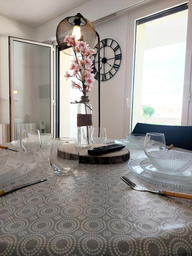 Studio 25M2 Tt Confort Dans Residence Thermes Foch Centre Ville Dax Dış mekan fotoğraf