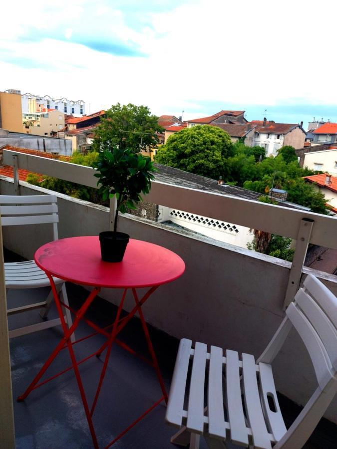 Studio 25M2 Tt Confort Dans Residence Thermes Foch Centre Ville Dax Dış mekan fotoğraf